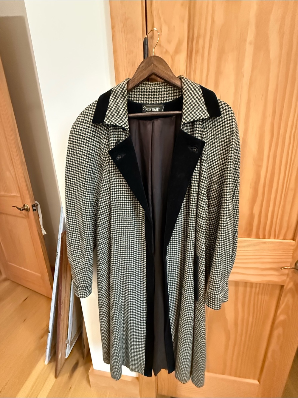 Vintage Wool Black & White Houndstooth Trench Coat with Contrasting Black Trim